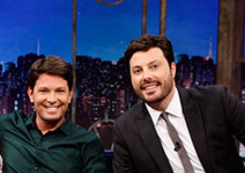 Danilo Gentilli e Mario Frias descem o nível em bate-boca por Bolsonaro