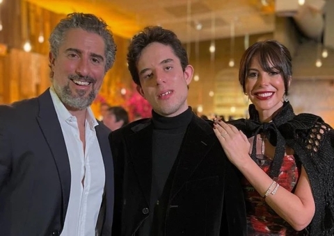 Marcos Mion comemora participação de Romeo em festa: 'Missão cumprida'