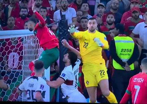 Marrocos elimina Portugal e está nas semifinais da Copa do Mundo