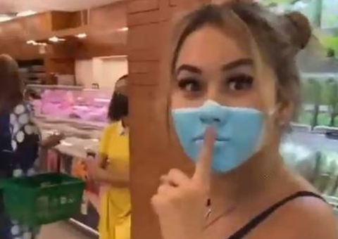 Youtuber é processada ao entrar em mercado com pintura de máscara