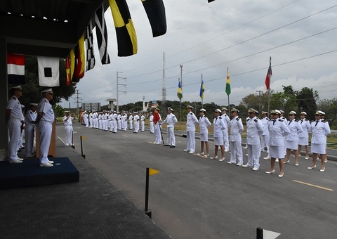 Marinha abre processo seletivo com salário de R$ 9.070 em Manaus