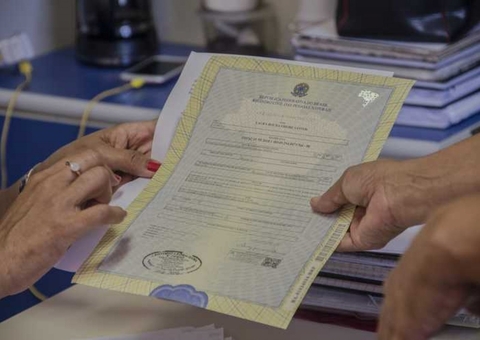 Justiça determina interligação entre maternidades e cartórios no Amazonas
