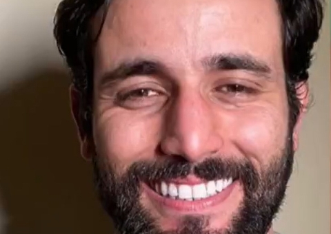 Ex-bbb Matteus Amaral mostra resultado de cirurgia plástica no nariz; vídeo