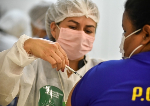 Amazonas já aplicou 3.999.702 doses de vacina contra Covid-19