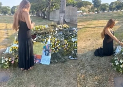 MC May visita túmulo de Anderson Leonardo