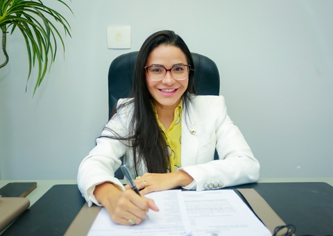 Deputada Mayara apresenta emendas para realização de concurso na Saúde do Amazonas