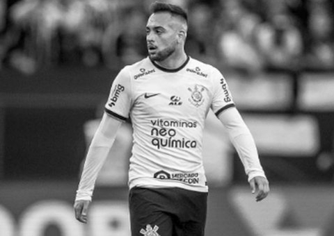 Corinthians se acerta com Shakhtar para renovar empréstimo de Maycon