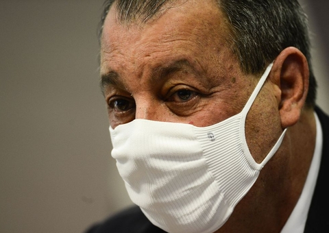 Omar Aziz reage a pedidos de arquivamento da PGR