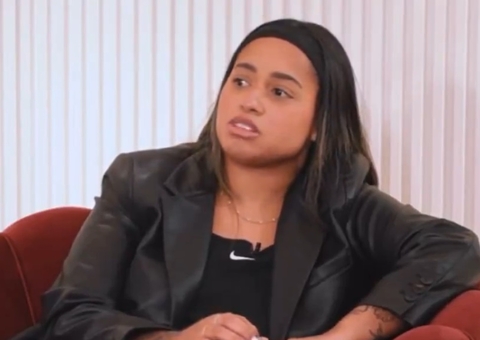 MC Loma fala sobre 'pai secreto' de filha Melanie: 'ele não quis assumir'