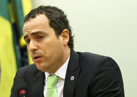 Investigado pela PF,  presidente do Ibama Eduardo Bim é afastado do cargo