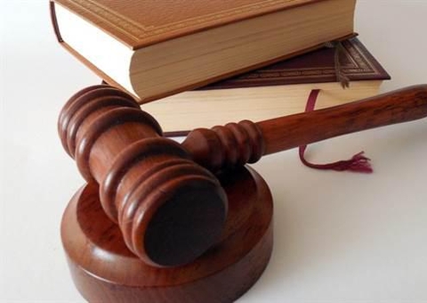 Júri absolve policiais acusados pela morte de 13 pessoas no Rio