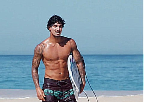 Gabriel Medina e Filipe Toledo avançam em J-Bay, e Italo disputa a repescagem