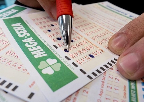 Mega-Sena acumula e deve pagar R$ 77 milhões no próximo sorteio