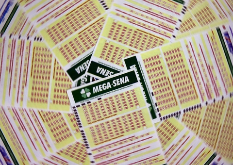 Aposta única acerta na Mega-Sena e leva R$ 60 milhões