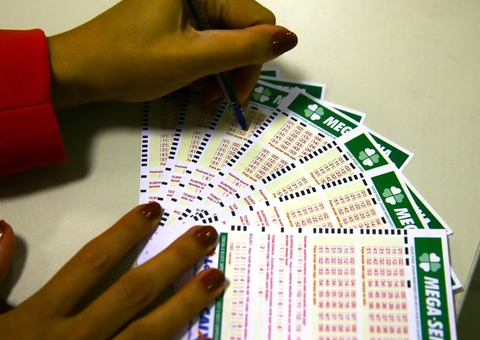 Mega-Sena acumula e prêmio vai a R$ 7, 2 milhões