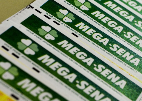 Ninguém acerta dezenas e Mega-Sena acumula em R$ 70 milhões 