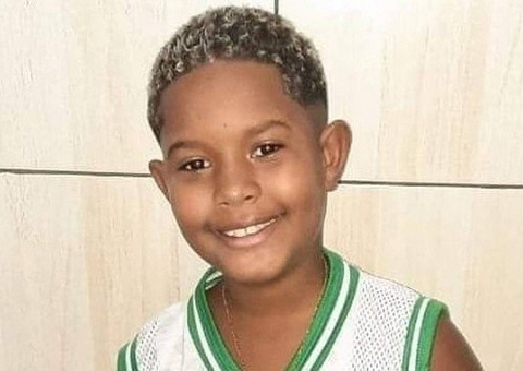 Menino de 8 anos entra em coma após ser atingido por bala perdida na cabeça
