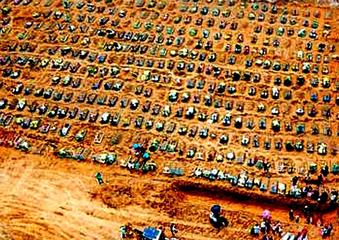 No meio do mês, março tem 35,5 mil mortes e já é o mais letal da pandemia