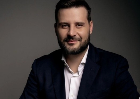 Ônibus que levava médico palmeirense morto em Lima atuava clandestinamente