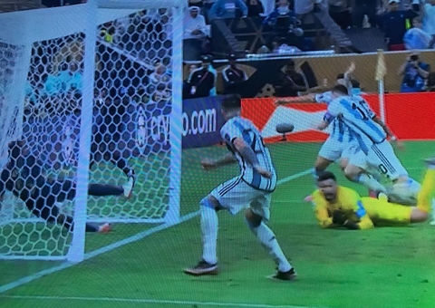 Com decisão nos pênaltis, Argentina é campeã da Copa do Mundo com 3 títulos