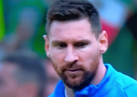 Messi pede desculpas por viagem à Arábia Saudita