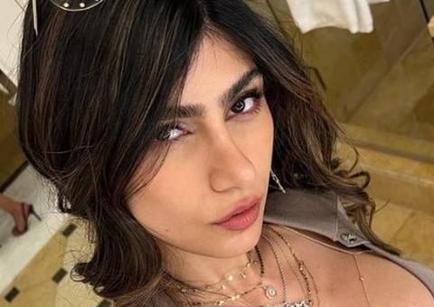 Mia Khalifa ensina receita de coquetel molotov em meio guerra na Ucrânia