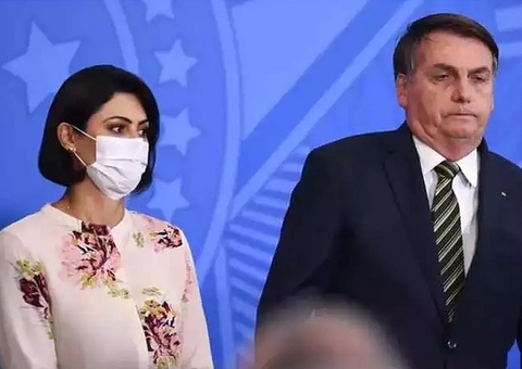 Prefeito de Nova York pede para que Michelle oriente Bolsonaro a se vacinar contra Covid