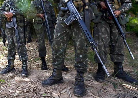 Isenção de contribuição previdenciária não acoberta militares da reserva no Amazonas