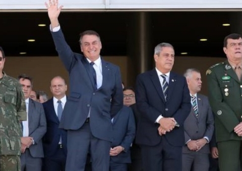 Bolsonaro se esvazia como um balão furado diante do país