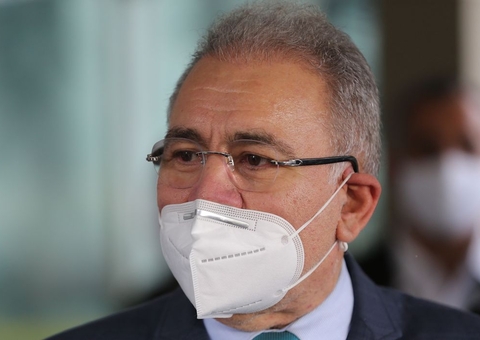 Ministro da Saúde anuncia secretaria para combate à Covid