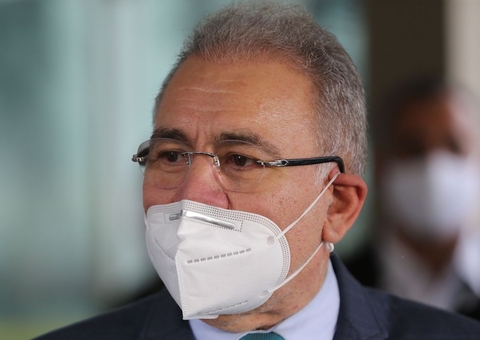 Ministro nega que governo tenha reduzido meta de vacinação contra covid