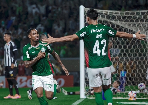 Palmeiras vence clássico contra o Santos e assume liderança do Paulistão