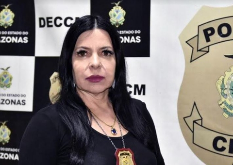 Empresário é preso após roubar telefone da ex e divulgar vídeos íntimos em Manaus