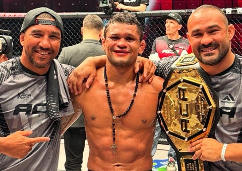 Lutador amazonense conquista cinturão peso-galo do ACA em Moscou