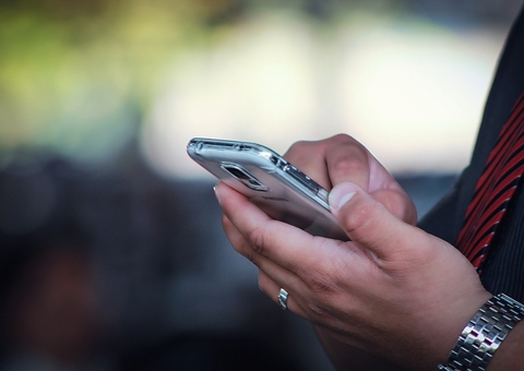 Telefones do SOS Funeral estão inoperantes nesta segunda-feira