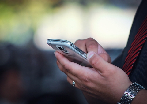 Vítimas transferem cerca de R$ 6,8 mil a golpistas que hackearam conta de Instagram