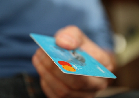 Governo lança “Cartão MEI” com benefícios para microempreendedores; veja