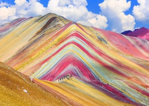 Vinicunca: Montanhas de 7 cores no Peru despertam curiosidade 