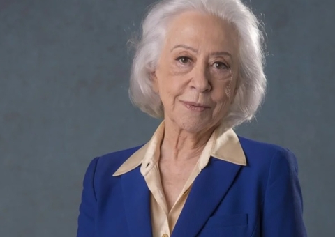 Dada como morta, Fernanda Montenegro entra na Justiça contra INSS