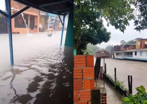 Água suja invade casas durante chuva em Manaus; vídeos