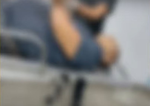 Homem é assassinado a facadas por marido da ex ao ir visitar filha em Manaus