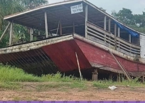 Idoso é encontrado morto dentro do barco em que morava no Amazonas; suspeito é preso