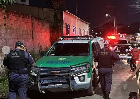 Motociclista perde controle em ladeira e morre ao bater em muro em Manaus