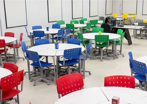 Mobília escolar consome R$ 1,3 milhão de Tabatinga