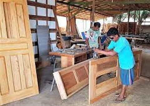 Recuperação de móveis em Atalaia do Norte vai gastar R$ 843 mil