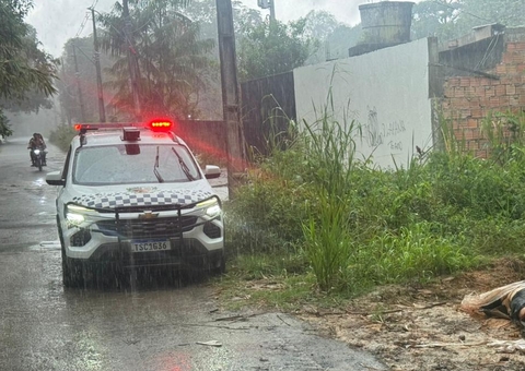 Cabeça de homem e corpo embalado são encontrados em rua no Tarumã