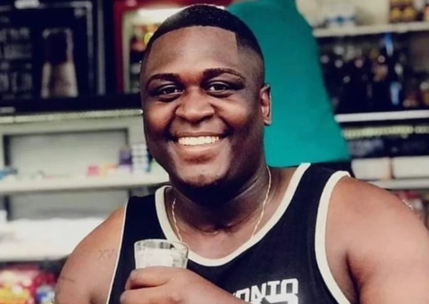 Militar é executado em luau e tem corpo lançado ao mar em cima de prancha