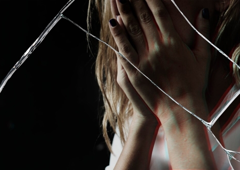 Ex é preso após invadir casa e agredir mulher no Coroado