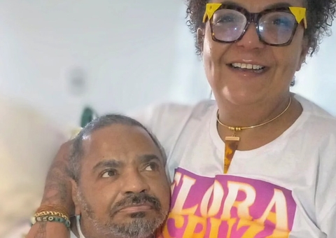 Esposa de Arlindo Cruz sobre internação do cantor: "provação"