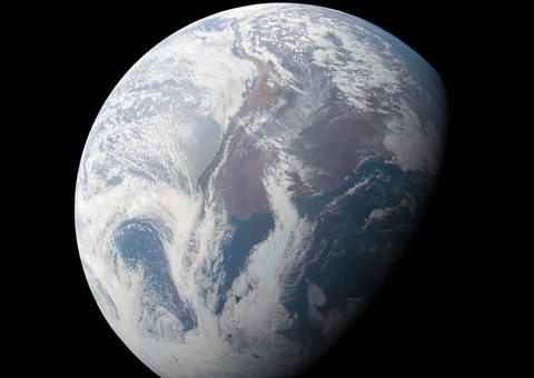 Veja fotografias da Terra captadas pela sonda de Júpiter